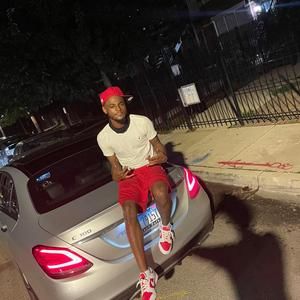 Meet your Posher, Lilmone